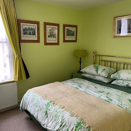 Flat G, 8 Castle Street Apartment Ludlow Bagian luar foto